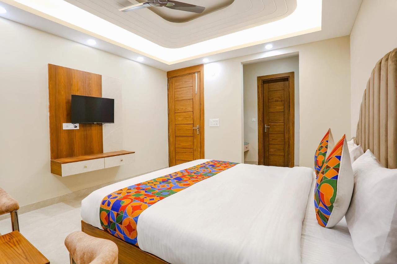 Fabhotel Raahi Retreat Gurgaon Exterior foto